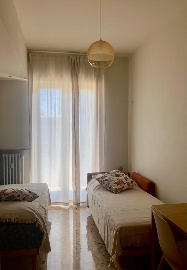 Attico Spazio Alla Luce เวโรนา ภายนอก รูปภาพ